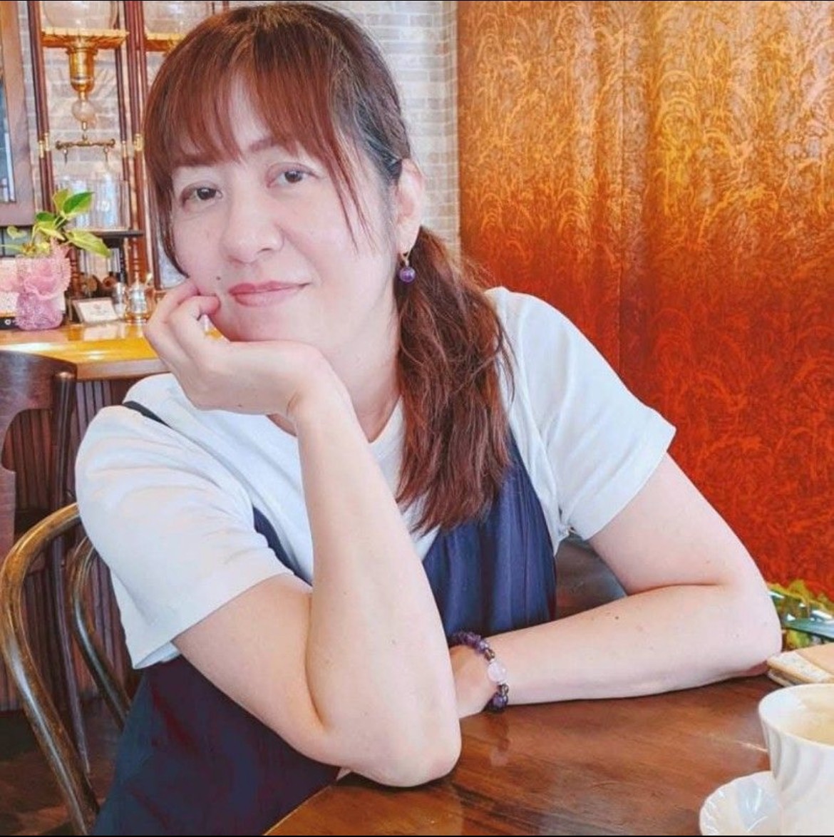 古屋しのぶ